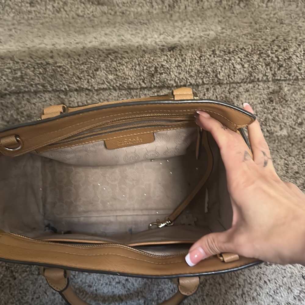 Michael Kors leather logo satchel - Picture 2 of 4